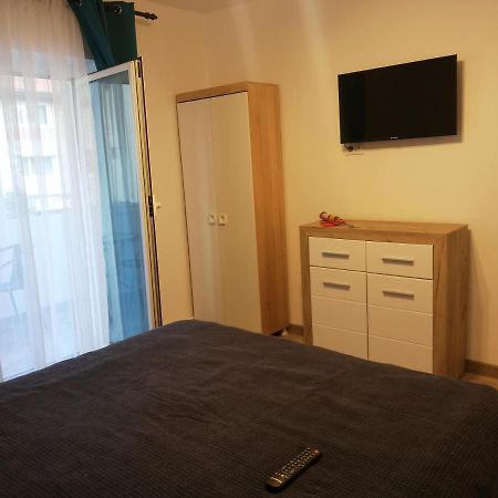 Rîşnov Rosenau Apartment المظهر الخارجي الصورة
