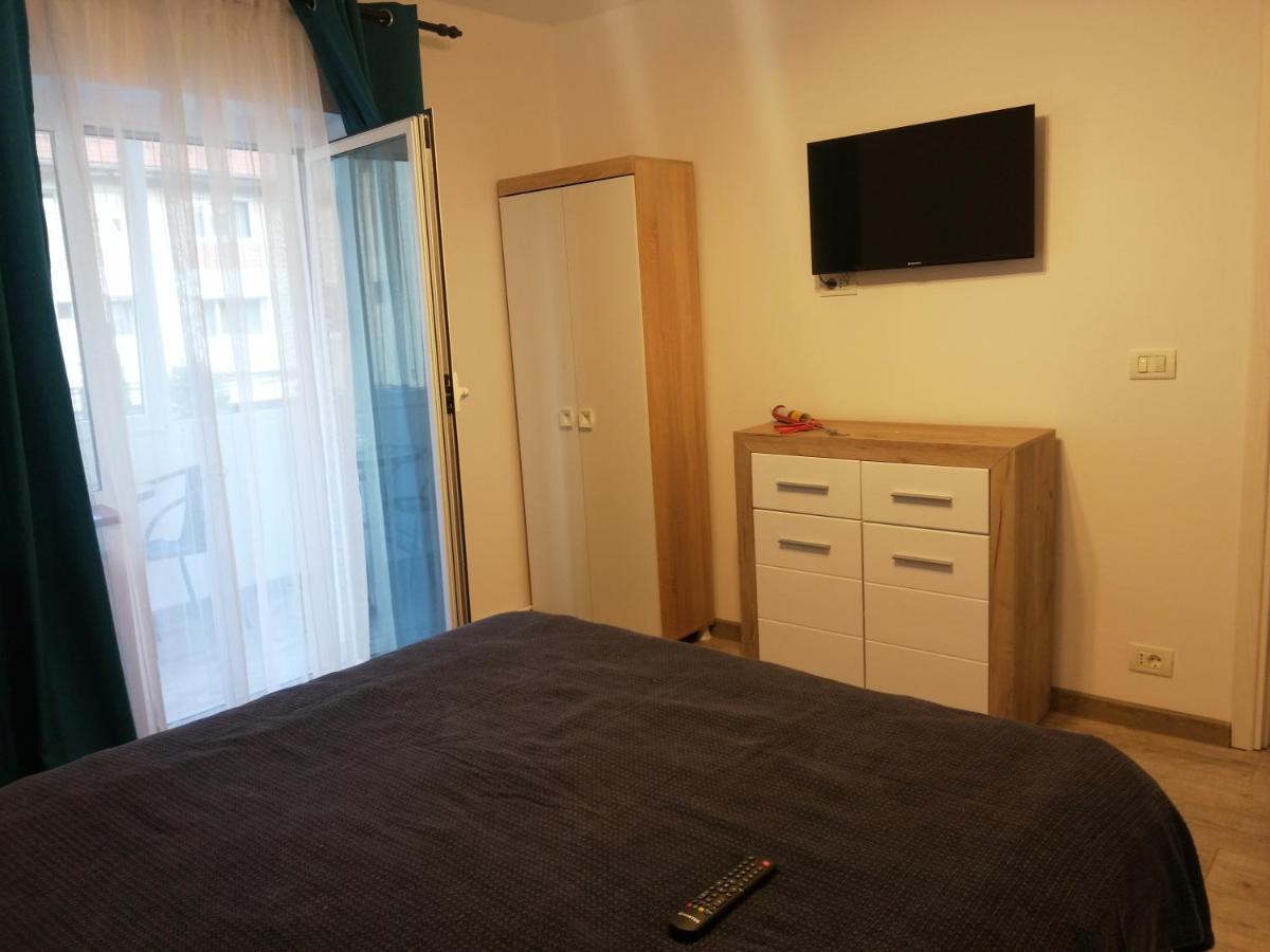 Rîşnov Rosenau Apartment المظهر الخارجي الصورة